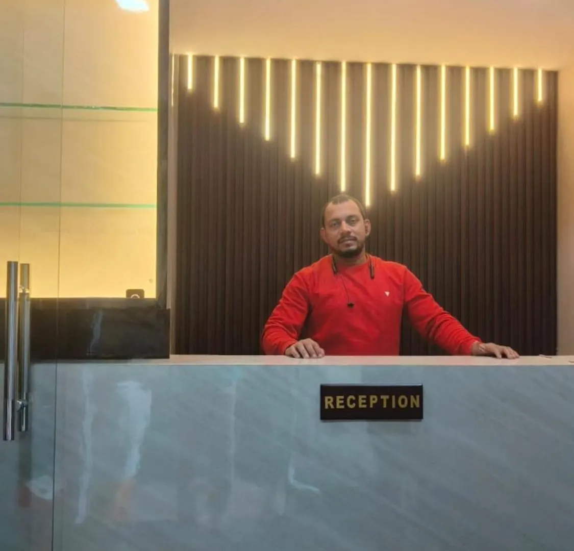 ***  Hotel Prakash Residency Varanasi Near Kashi Vishwanath Temple 700M India